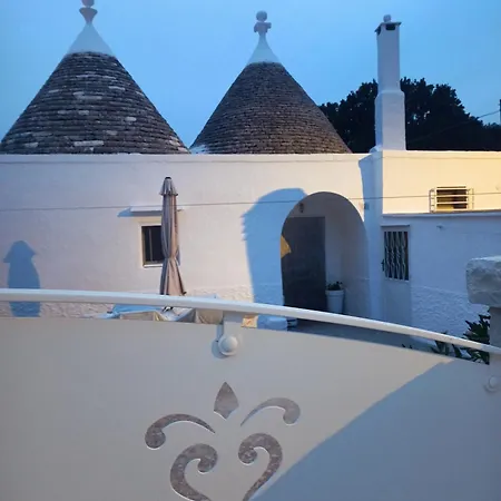 Trullo In Piena Valle D'itria Del 1800 Holiday home