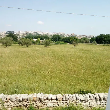 Dom wakacyjny Trullo In Piena Valle D'itria Del 1800 *